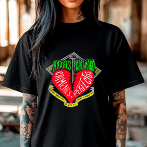 Remera estampada Crimenes perfectos